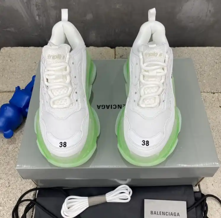 hype Balenciaga Sneakers