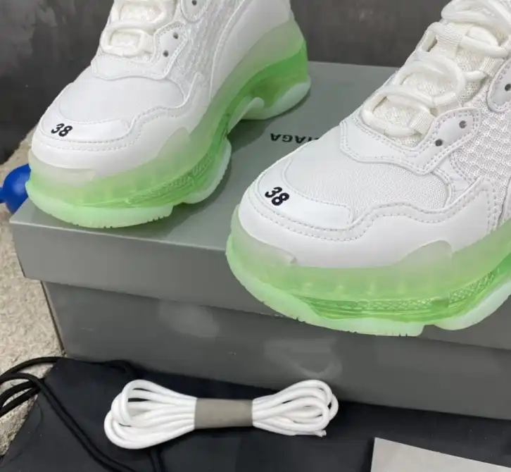 hype Balenciaga Sneakers