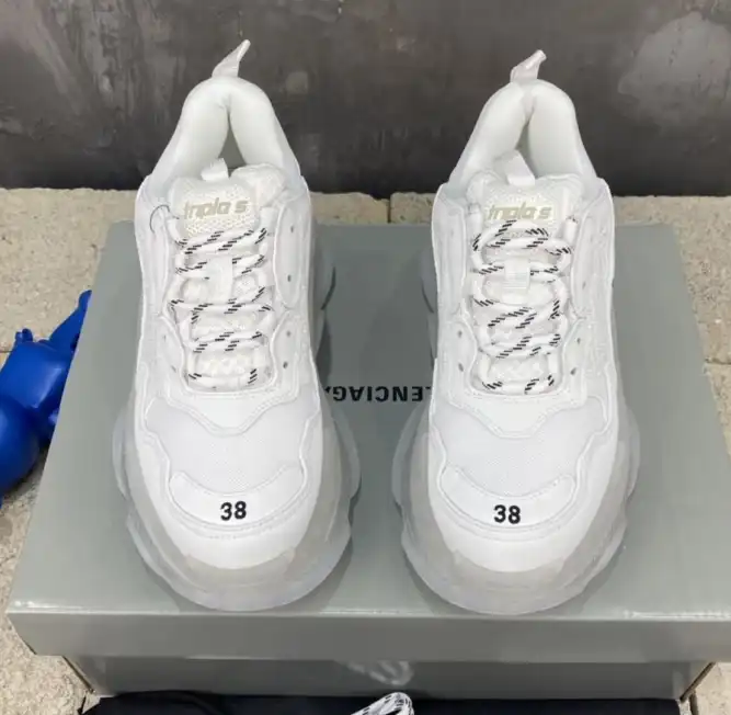 hype Balenciaga Sneakers