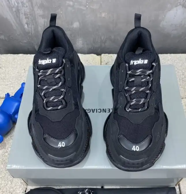 hype Balenciaga Sneakers