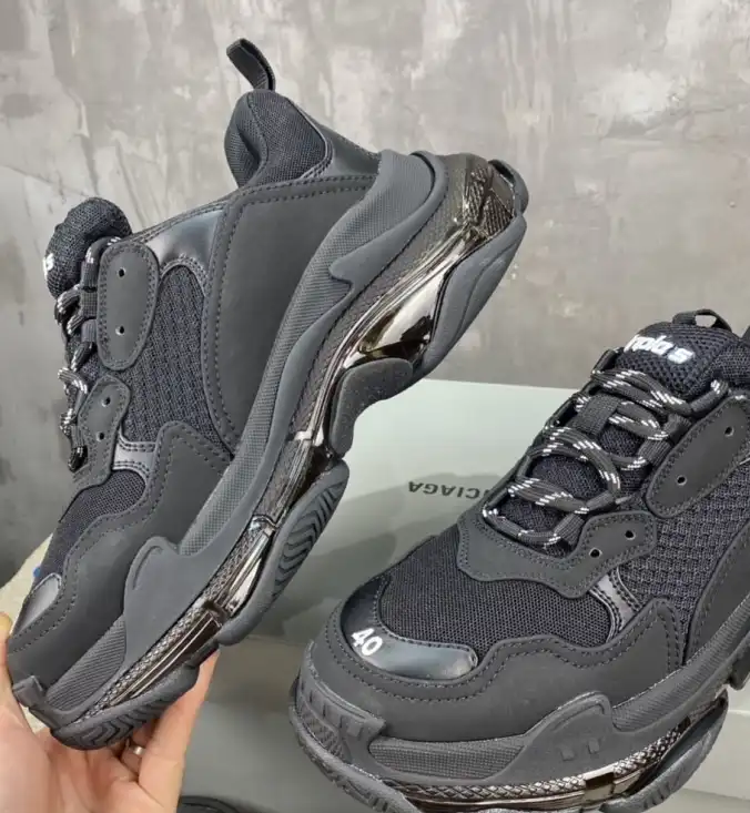 hype Balenciaga Sneakers