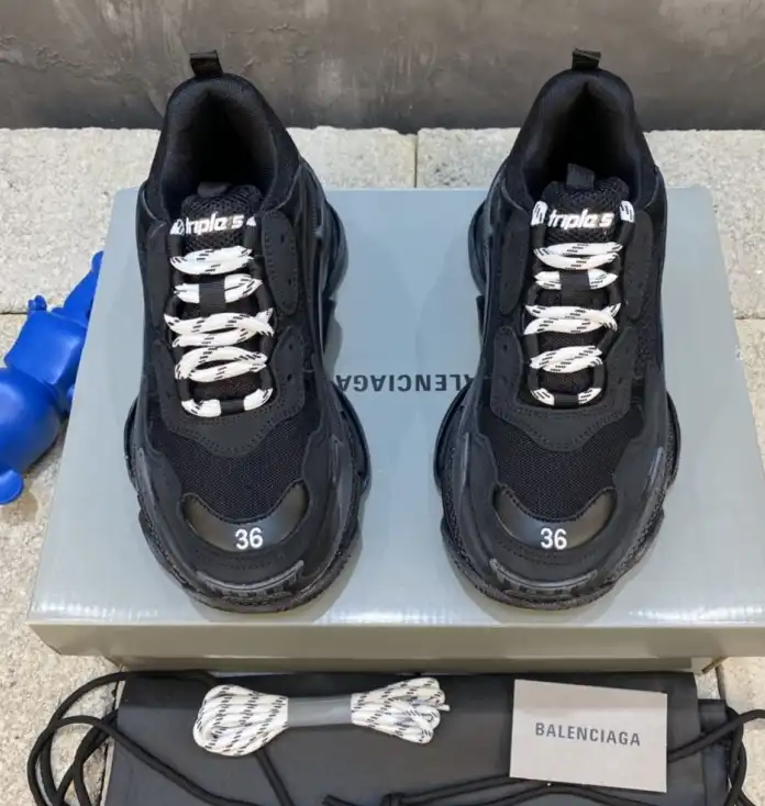 hype Balenciaga Sneakers