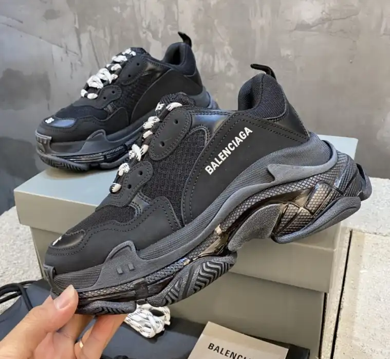 hype Balenciaga Sneakers