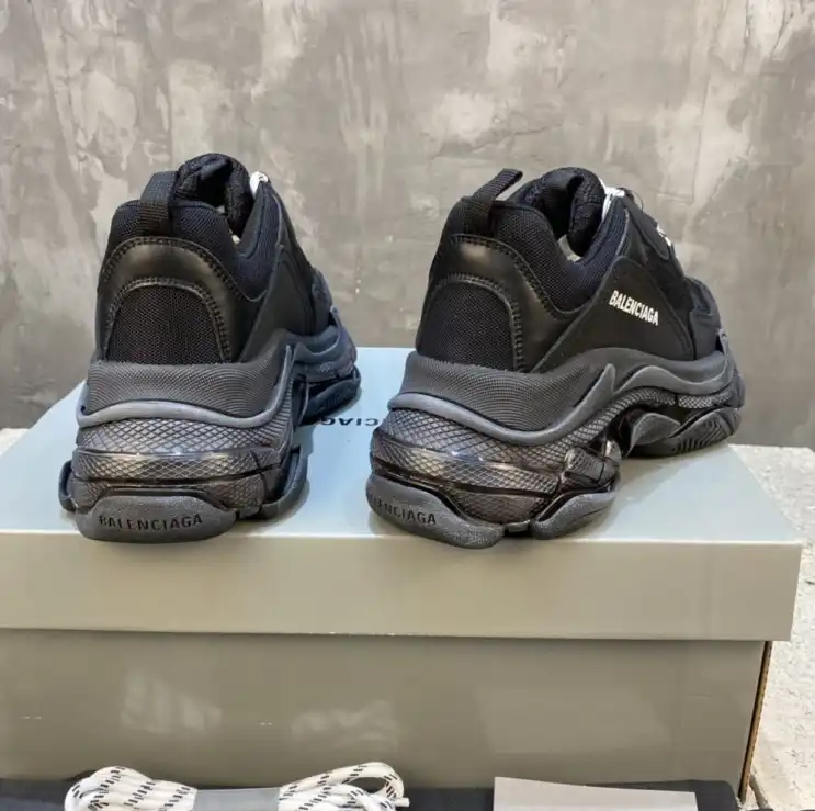 hype Balenciaga Sneakers