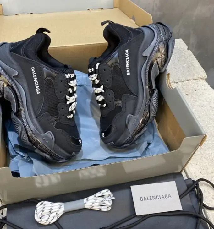 hype Balenciaga Sneakers