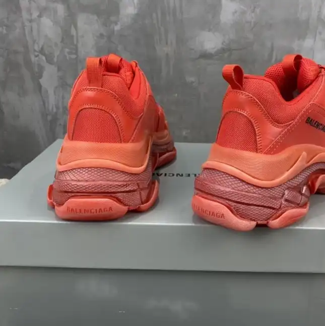 hype Balenciaga Sneakers