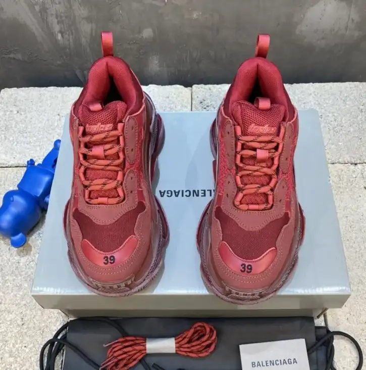 hype Balenciaga Sneakers