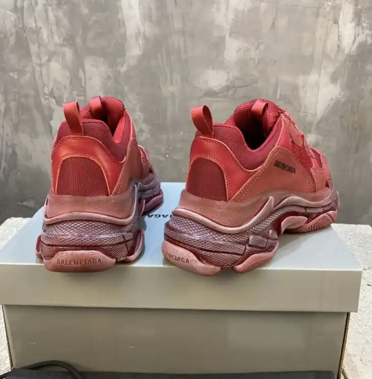 hype Balenciaga Sneakers