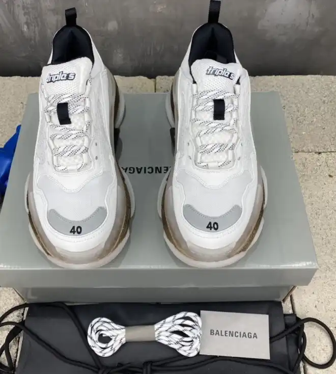 hype Balenciaga Sneakers