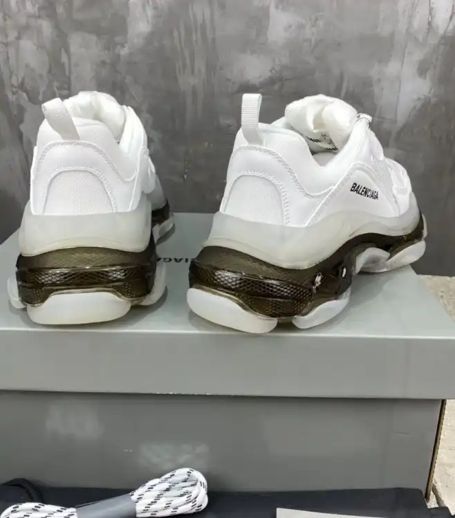 hype Balenciaga Sneakers