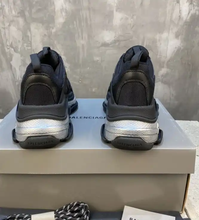 hype Balenciaga Sneakers