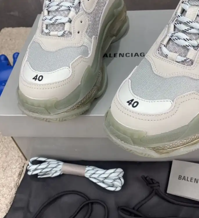 hype Balenciaga Sneakers