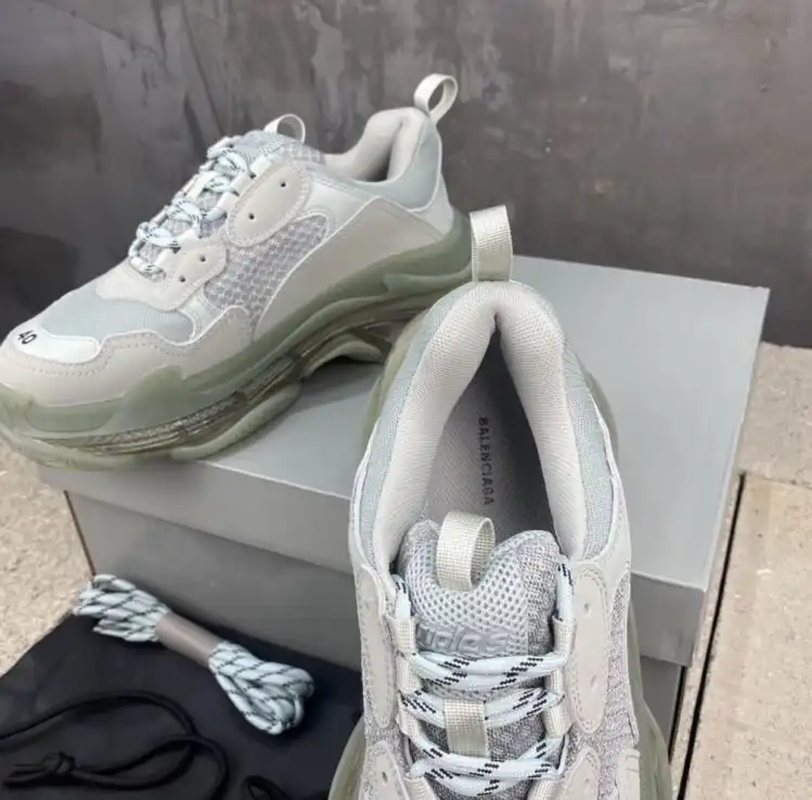 hype Balenciaga Sneakers