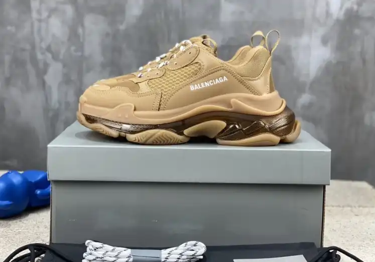 hype Balenciaga Sneakers