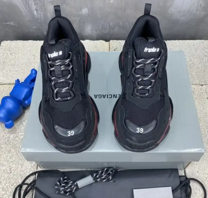 hype Balenciaga Sneakers