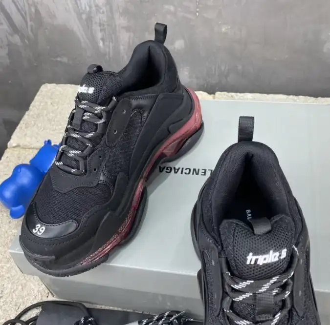 hype Balenciaga Sneakers