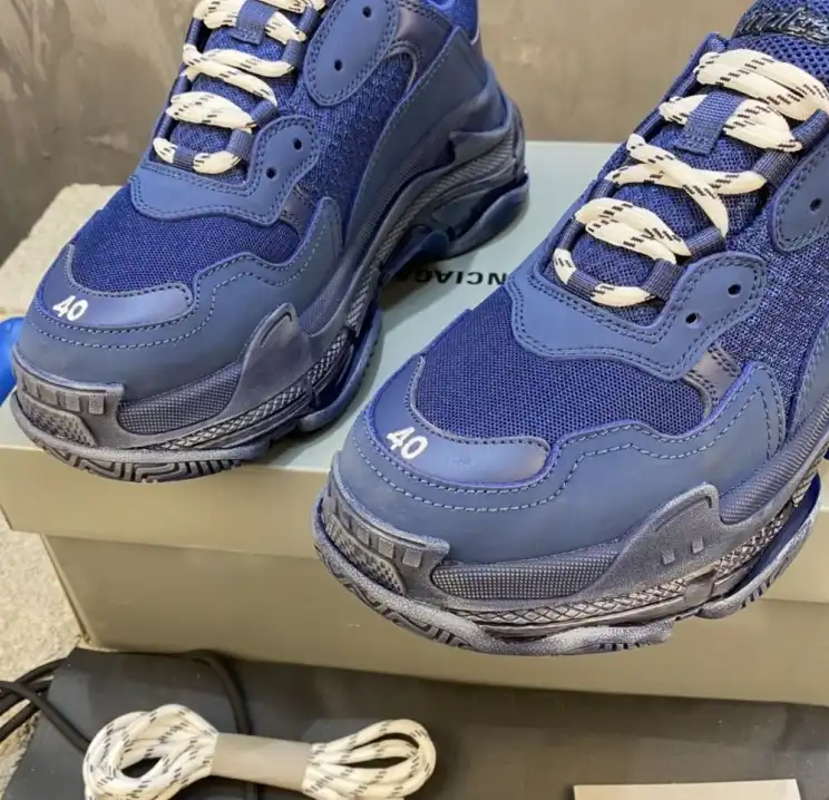 hype Balenciaga Sneakers