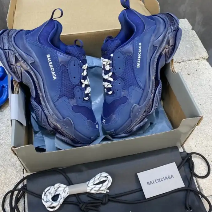 hype Balenciaga Sneakers