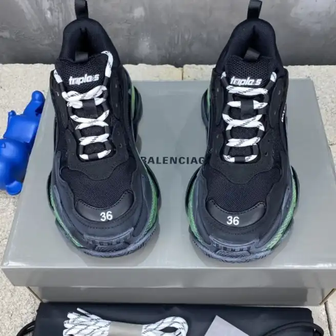 hype Balenciaga Sneakers