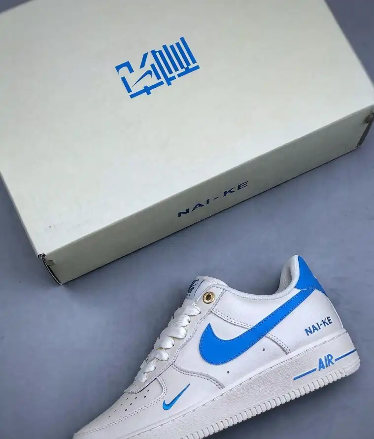 hype Nike Sneakers