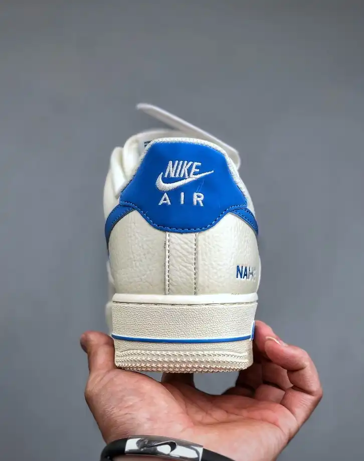 hype Nike Sneakers