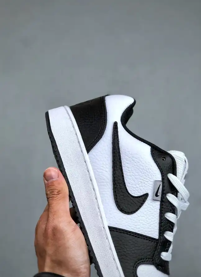 hype Nike Sneakers