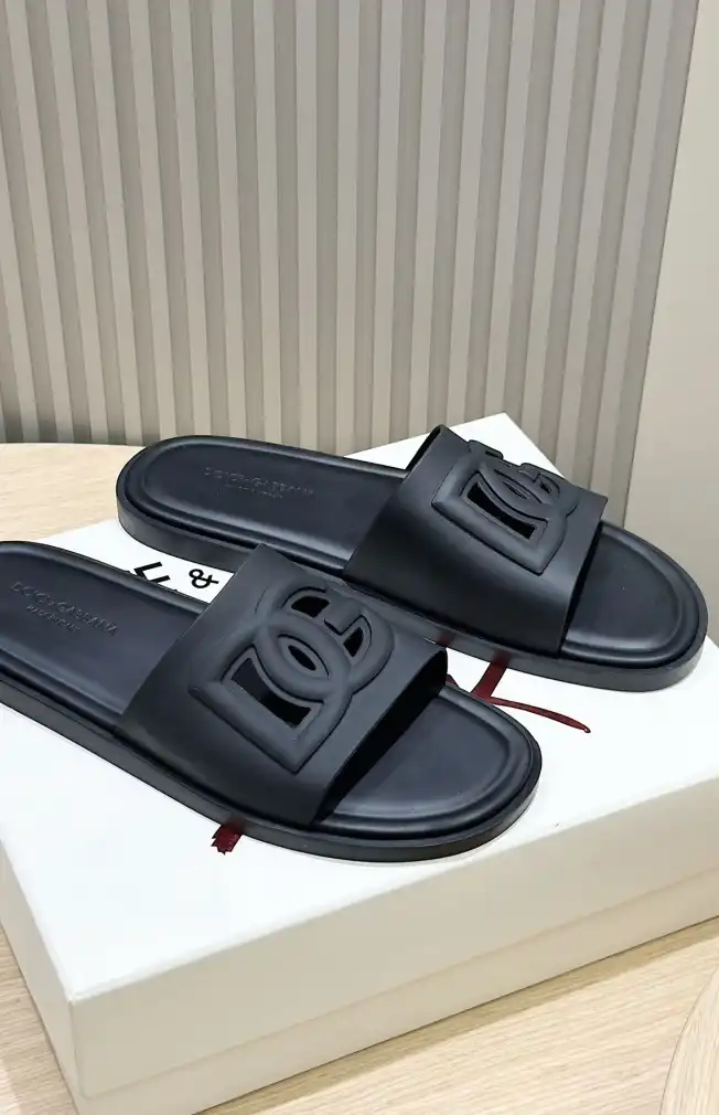 hype Dolce & Gabbana Slippers