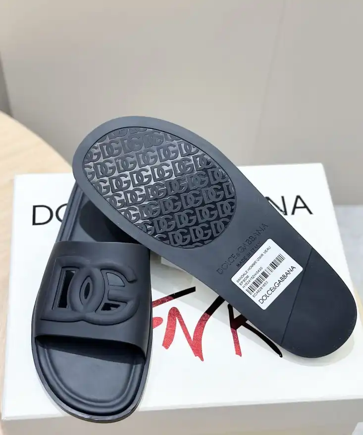 hype Dolce & Gabbana Slippers