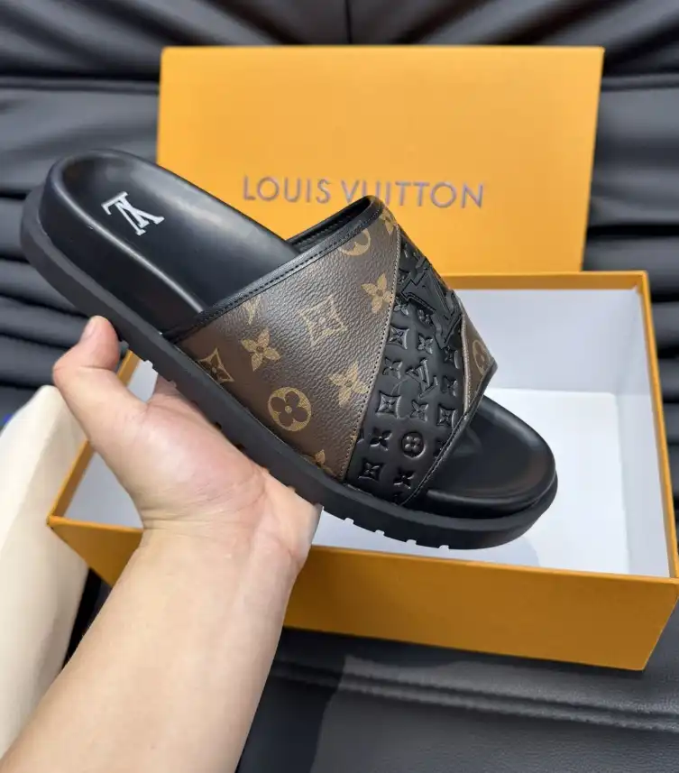 hype LV Slippers