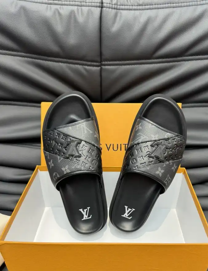 hype LV Slippers