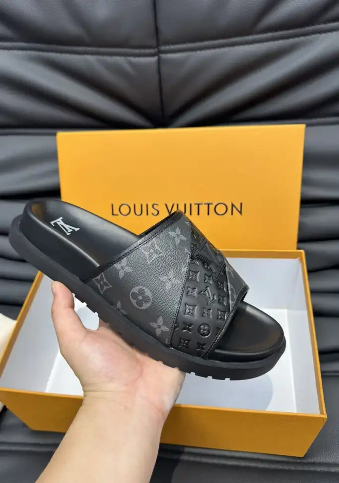 hype LV Slippers