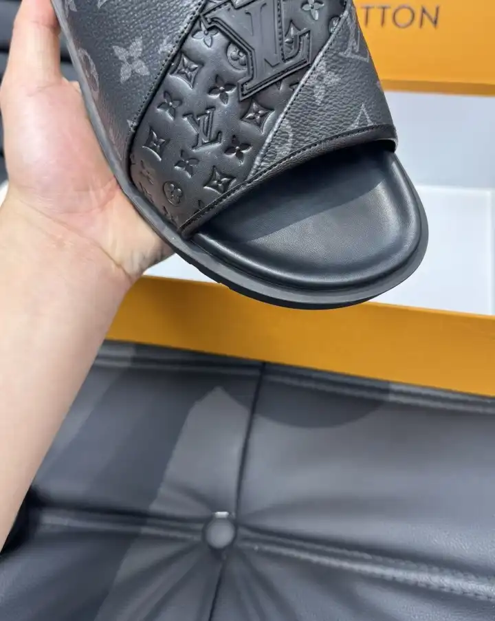 hype LV Slippers