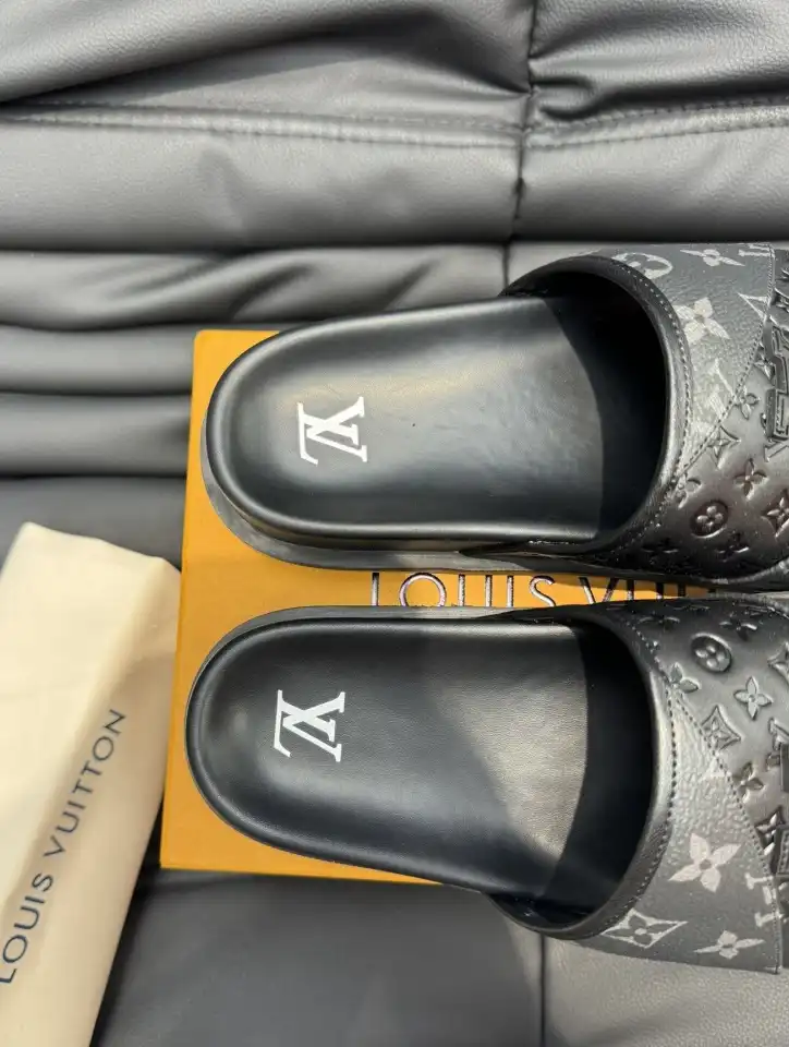 hype LV Slippers