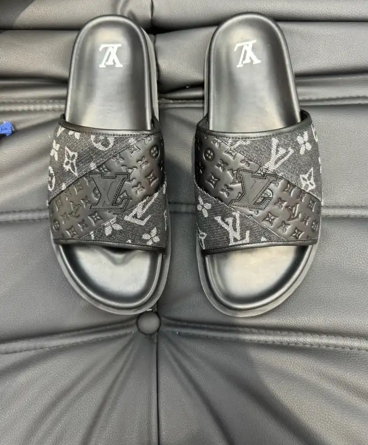 hype LV Slippers