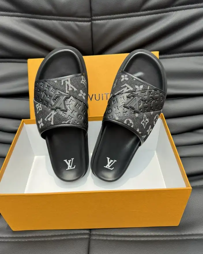 hype LV Slippers