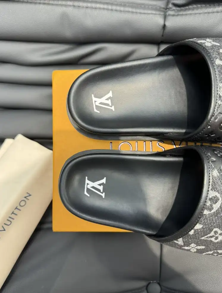 hype LV Slippers