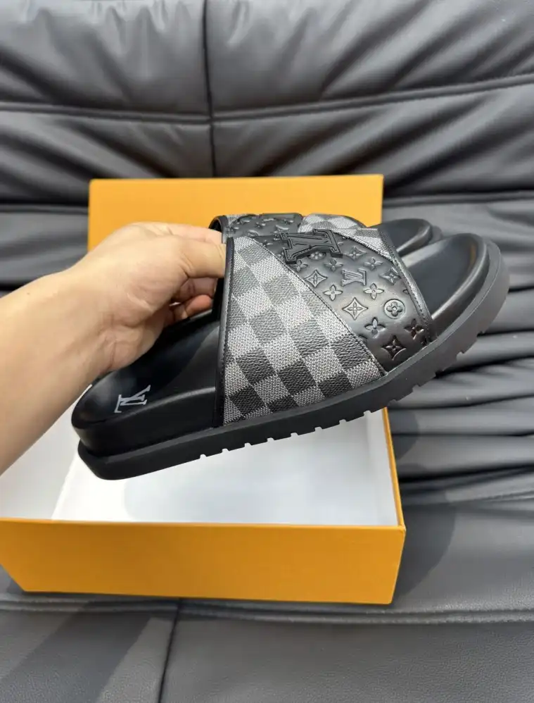 hype LV Slippers