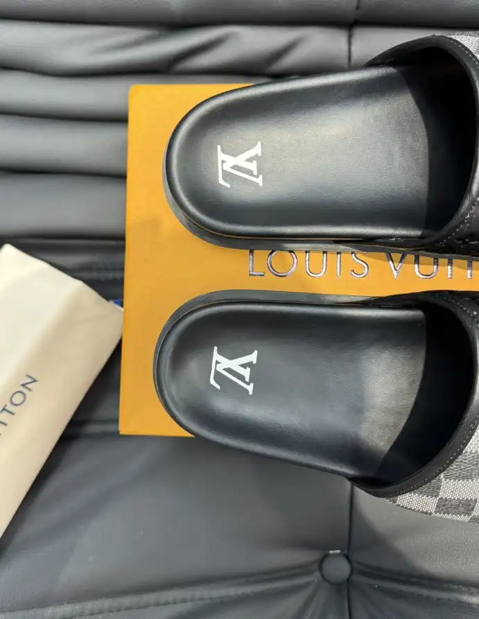 hype LV Slippers