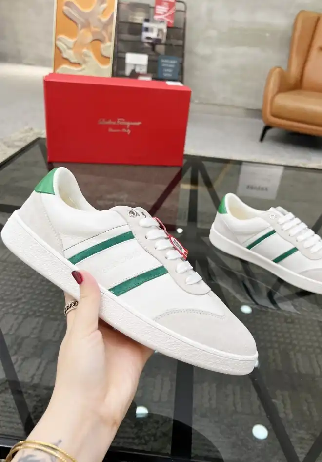 hype Ferragamo Sneakers