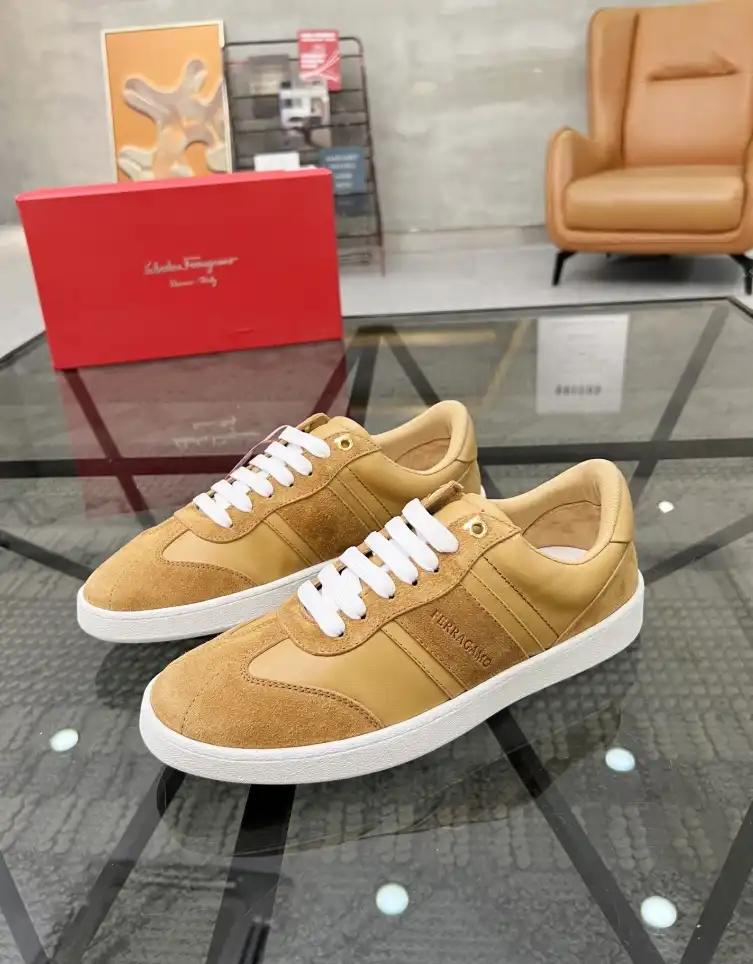 hype Ferragamo Sneakers