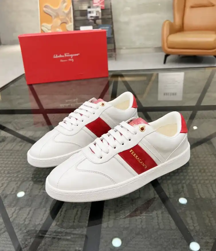 hype Ferragamo Sneakers