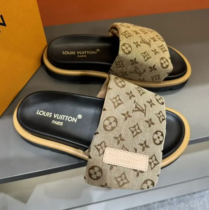 hype LV Slippers