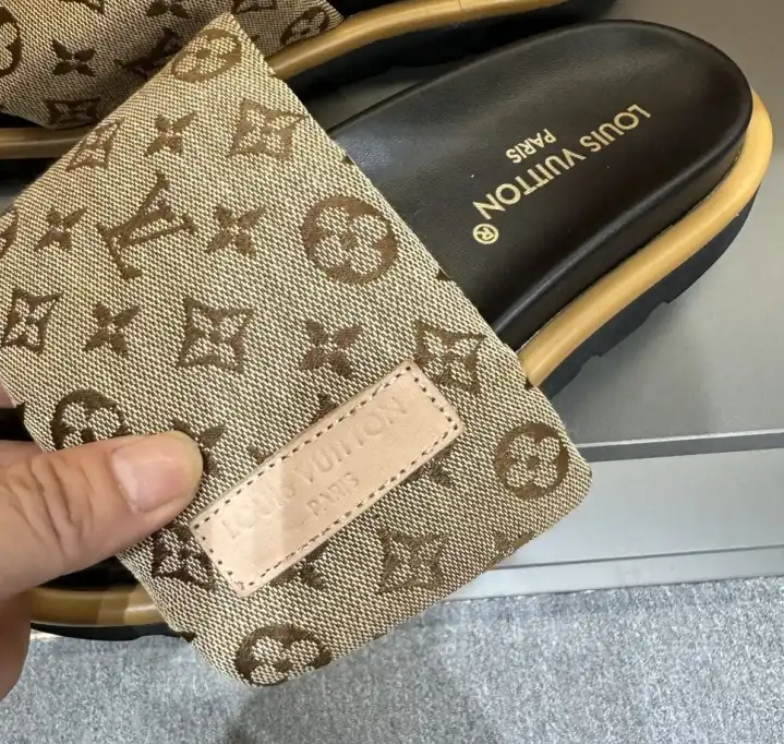 hype LV Slippers