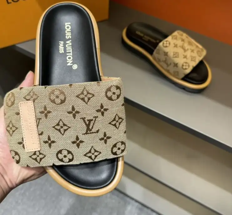 hype LV Slippers