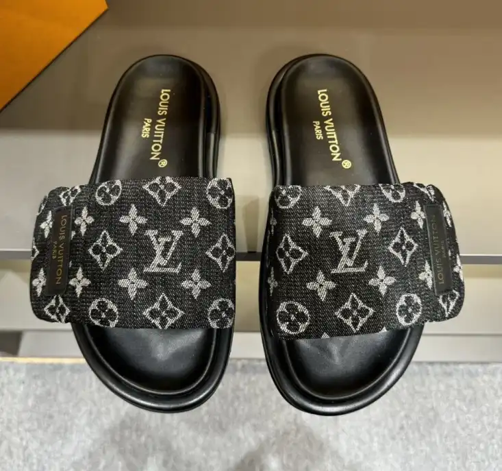 hype LV Slippers