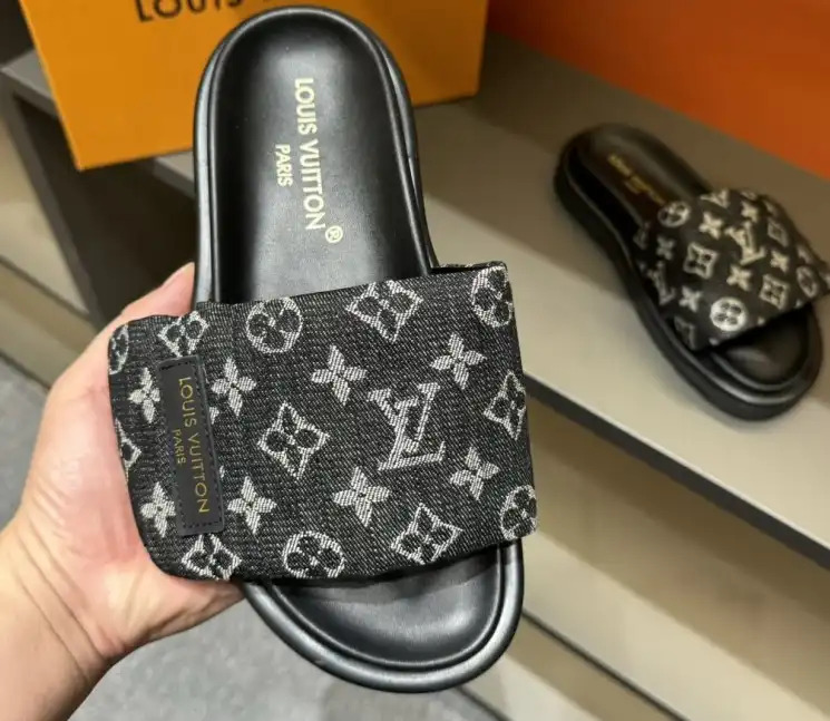 hype LV Slippers