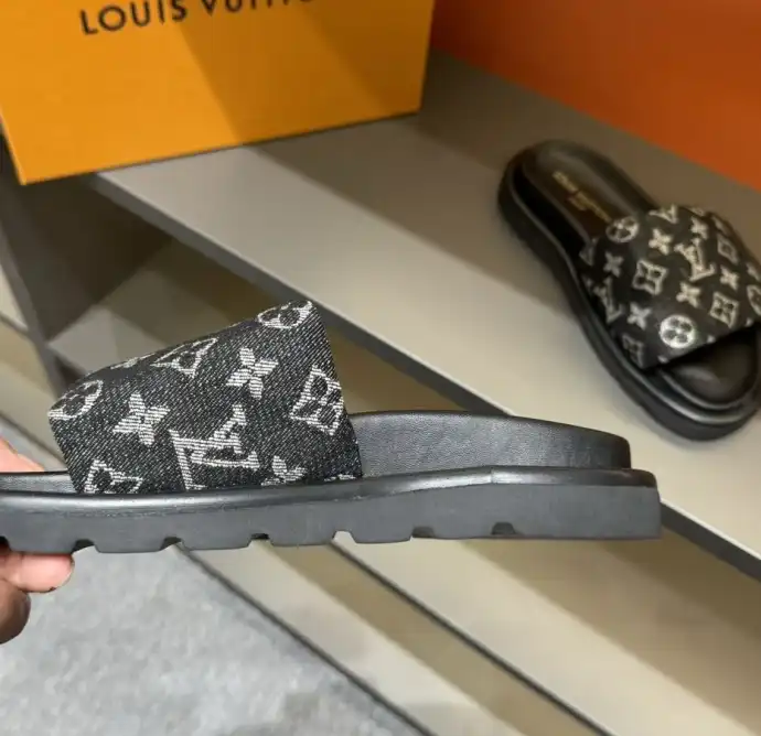 hype LV Slippers