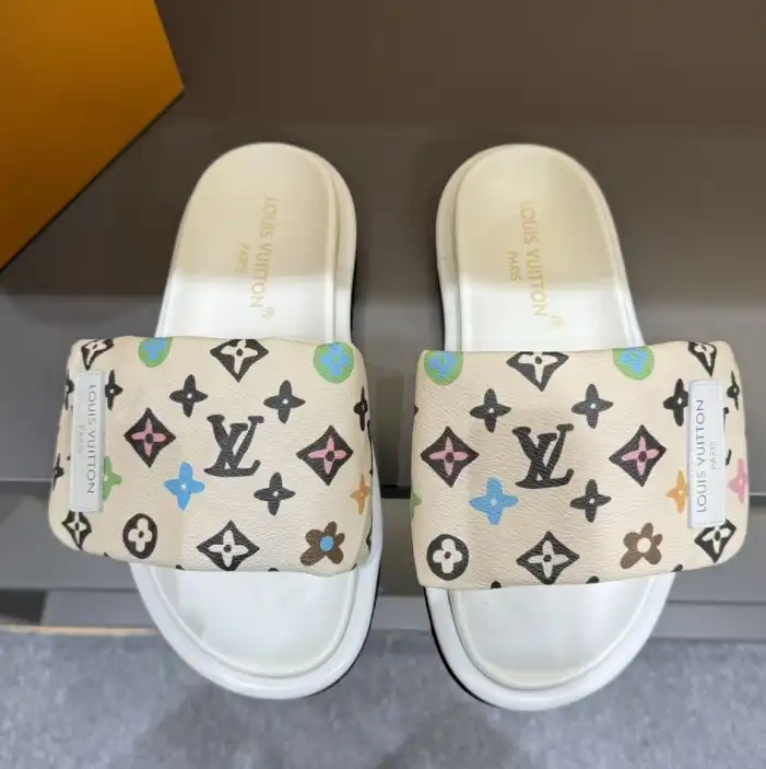 hype LV Slippers