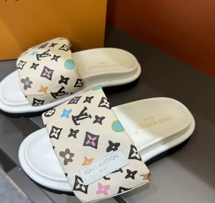 hype LV Slippers