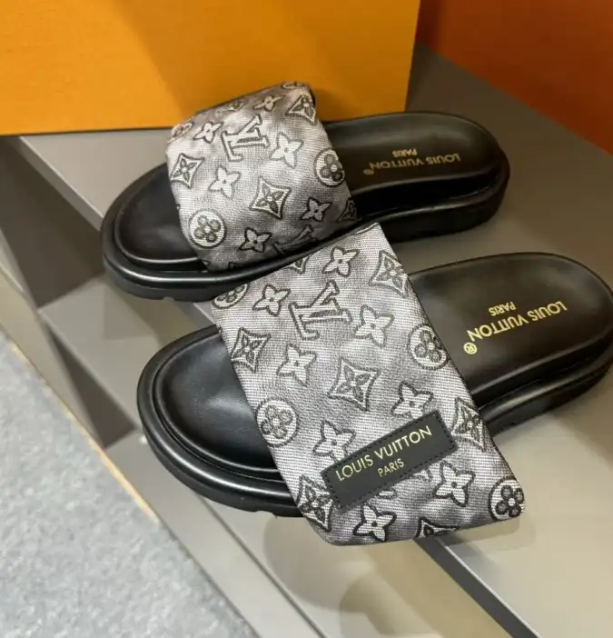 hype LV Slippers